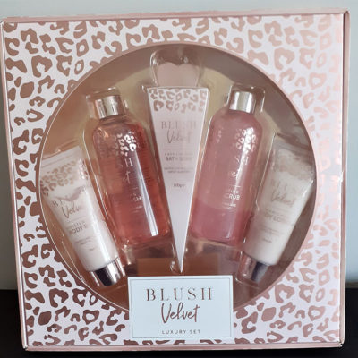 Blush Velvet Gift Set